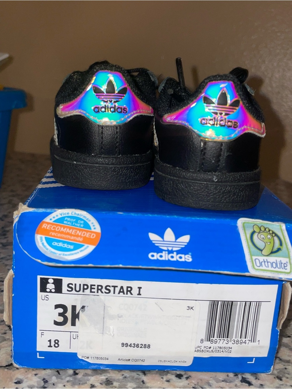 adidas SIZE 3k like new baby shoes